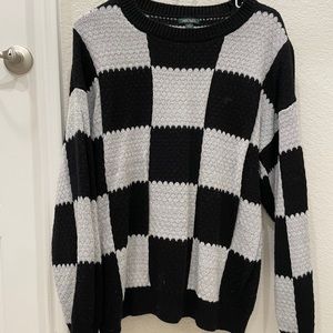 Checkered oversized sweater
